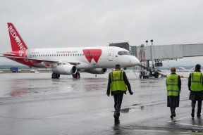 Пассажиры, летевшие из Самары в Екатеринбург, оказались в челябинском аэропорту