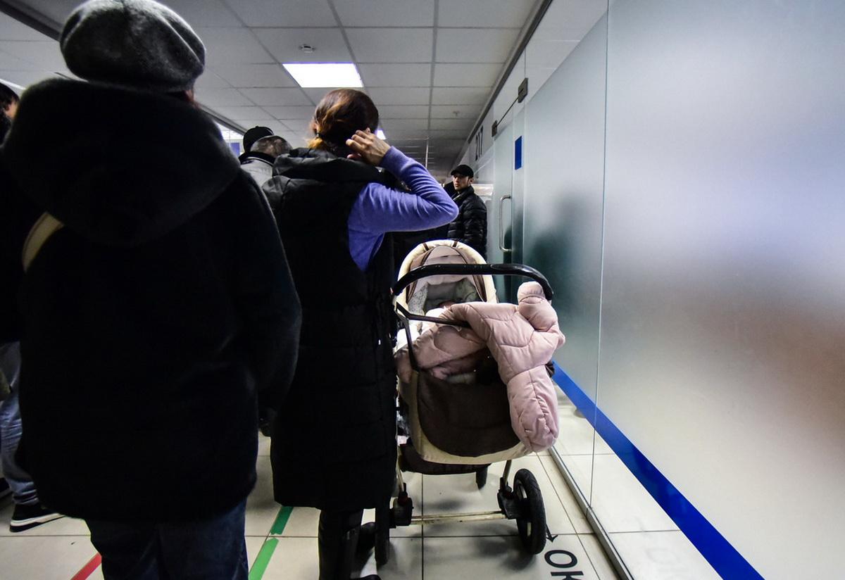 «Вали на родину!» Подростки не пустили мать с ребенком в лифт. Что делать с явлениями межнациональной нетерпимости?