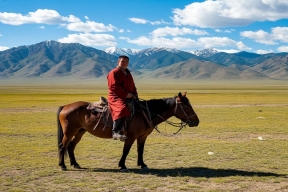 «Жизнь по заветам Чингисхана»: русский взгляд на Монголию