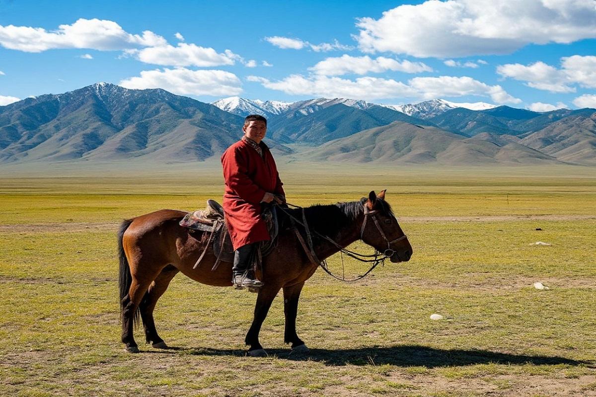 «Жизнь по заветам Чингисхана»: русский взгляд на Монголию