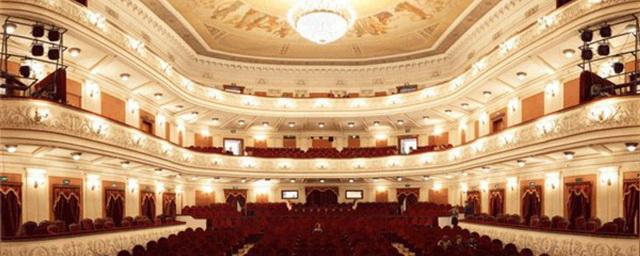 Пермский театр оперы и балета завершил сезон «Лебединым озером»