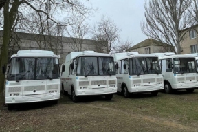 Машины для выездных медицинских осмотров доставили на Херсонщину
