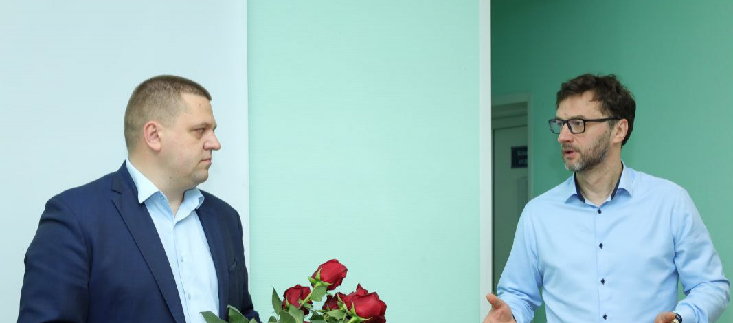 Глава Раменского г.о. Виктор Неволин поздравил работников подстанции скорой помощи с профессиональным праздником