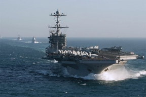 Истребители ВМС США нанесли крупнейший за всю историю авиаудар с авианосца