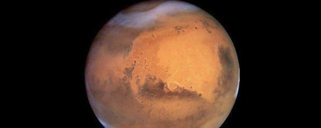 Ученые: Вокруг Марса началось формирование кольца