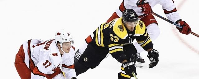 Дуль Свечникова не помог «Каролине» обыграть «Бостон» в шестом матче плей-офф НХЛ
