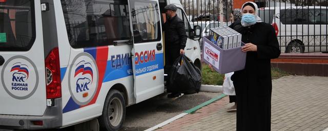 Пациентам грозненской детской больницы раздали игрушки