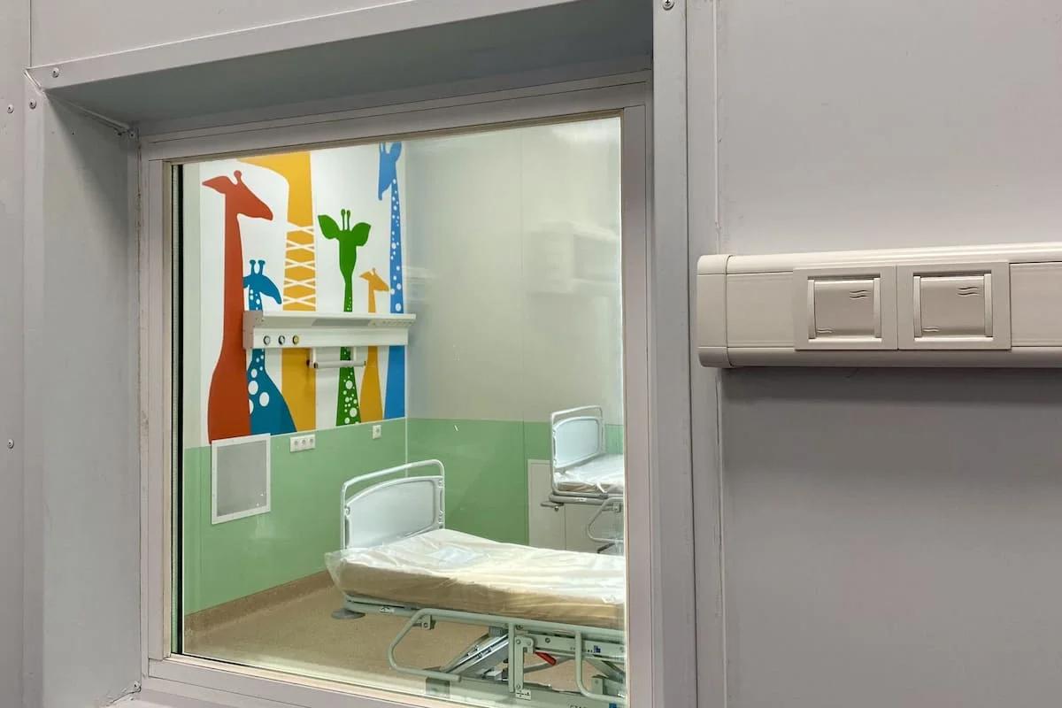 Младенца из Башкирии с редкой патологией мозга доставили в Москву