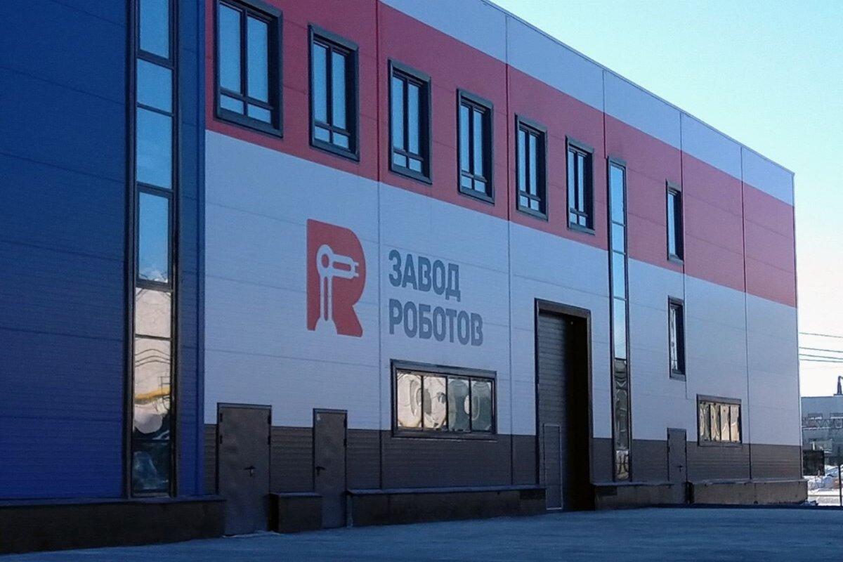 Министр промышленности и торговли Антон Алиханов побывал на челябинских предприятиях