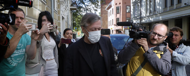 Иск от трех потерпевших в деле Ефремова составляет рубль