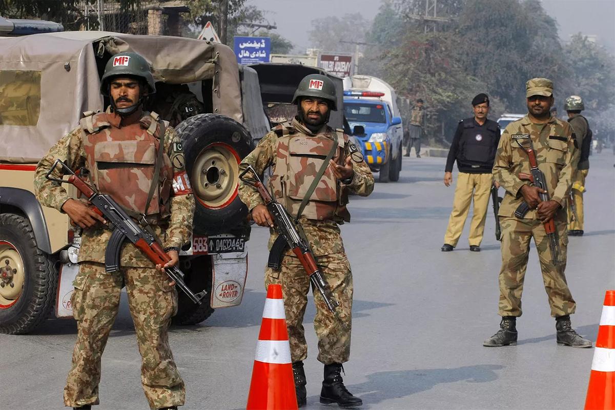 Пакистанская армия начала военную операцию против Индии