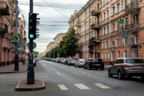 Шесть пешеходных переходов оборудовали новыми техническими средствами в Домне