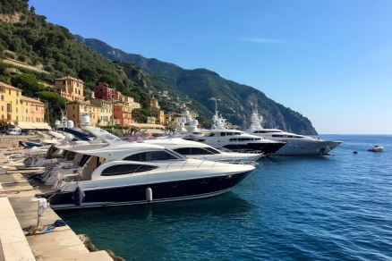 Итальянского бизнесмена разрубило винтом роскошной яхты на глазах у сына