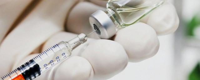Российская вакцина защитит от коронавируса до двух лет