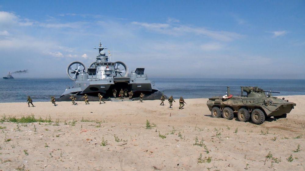 В Крыму прошли учения по обороне побережья при высадке десанта