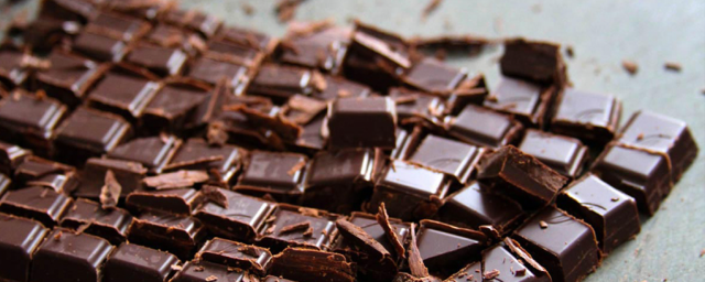 Терапевт Юма Мори заметил, что у любителей шоколада снижается риск инфаркта
