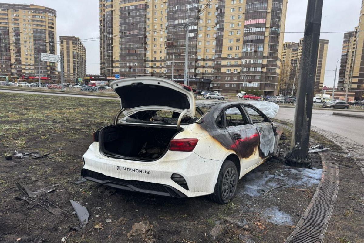 В Воронеже нашли водителя, бросившего девушку в загоревшейся после ДТП машине