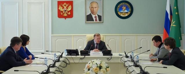 Глава Адыгеи провел встречу с директором академии Минпросвещения России