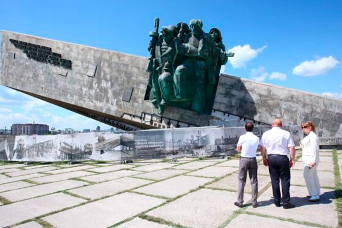 На Кубани добавят денег на реставрацию мемориала «Малая земля»