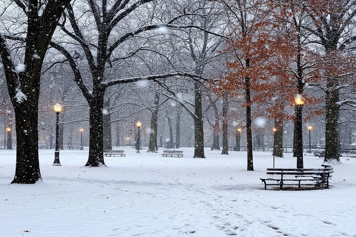 Климатолог сделал шокирующее заявление: в будущем снег в России может не таять летом