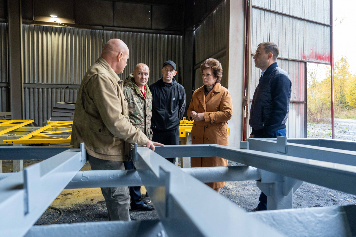 Спикер Тюменской гордумы Светлана Иванова посетила производство, созданное ветераном СВО Андреем Кичигиным