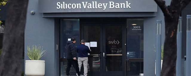 Китайский экономист Чжу Минь объяснил банкротство крупного американского банка SVB системным риском