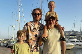 Он удивительный: Владимир Пресняков рассказал о характере младшего сына