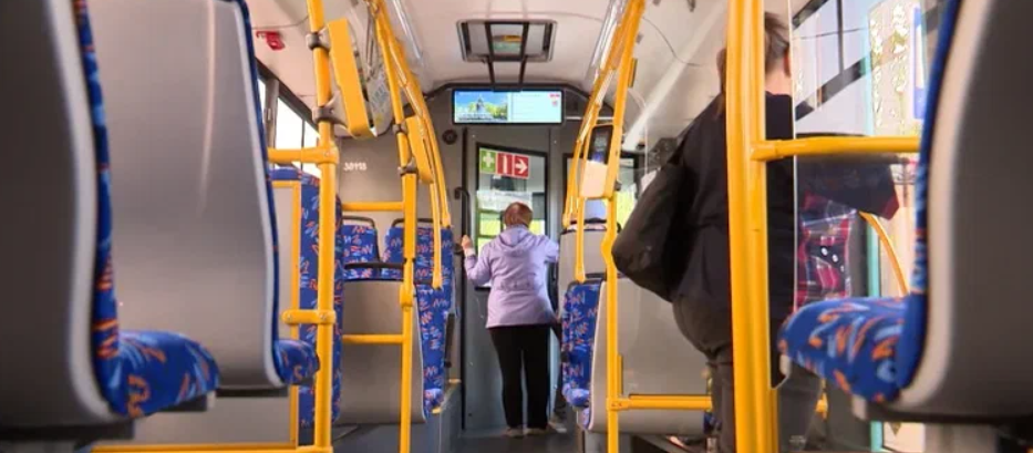 Петербуржцы призывают Смольный не мучить людей в автобусах с неработающими кондиционерами