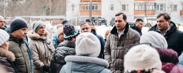 Глава г.о. Щелково Андрей Булгаков встретился с жителями Монина