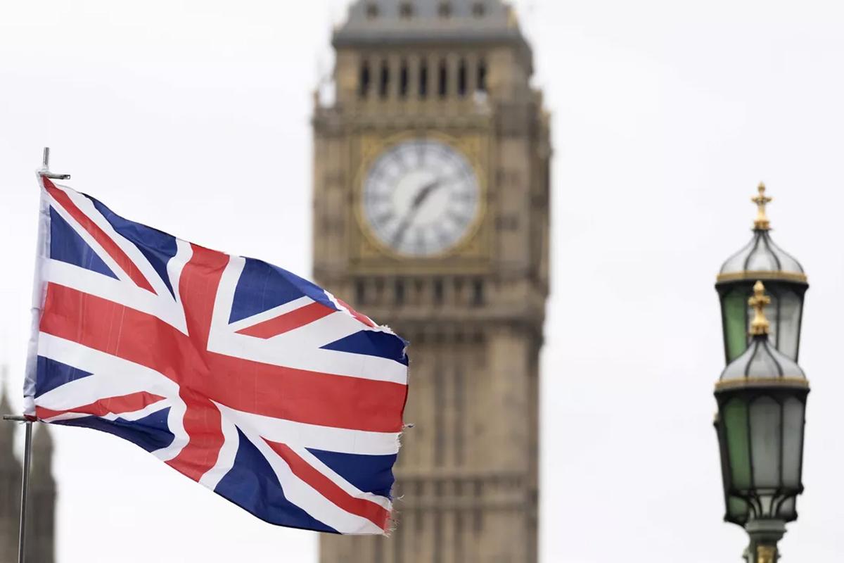 Уэс Стритинг сравнил слухи о смещении Стармера с теориями заговора