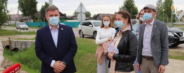 Молодые активисты приняли участие в рабочей поездке председателя Думы Сургутского района
