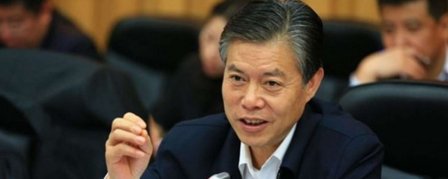 Производитель воды и вакцин стал самым богатым в Китае