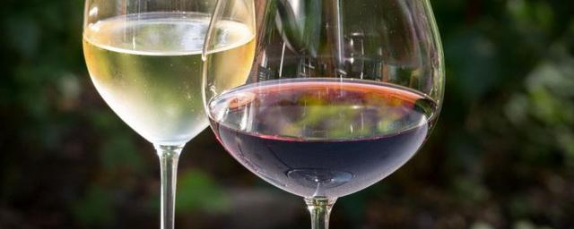 Проверить некачественное вино можно с помощью лазера