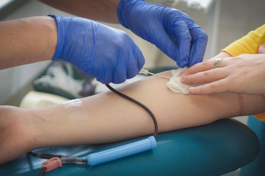 Постковидный синдром: ученые обнаружили аномальные микротромбы в крови