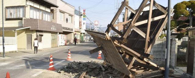 Количество раненых во время землетрясения в Японии превысило 100 человек