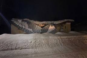 В Александровске обрушилась крыша многоквартирного дома