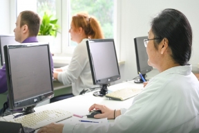 Исследование: каждый третий работающий житель Приморья верит в карьерный рост в 2026 году