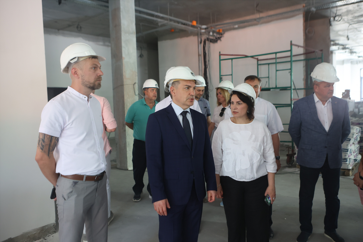 В Новосибирске пристройка к экономическому лицею будет готова до конца 2025 года