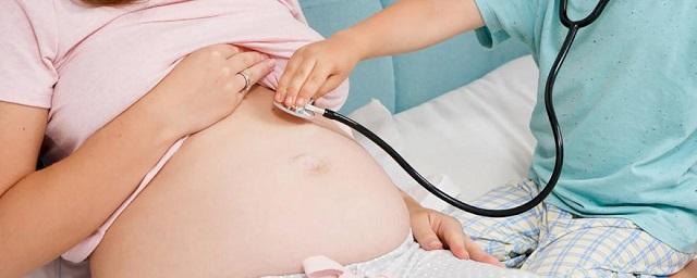 В Карелии врач напугал беременную ошибочным диагнозом, что ребенок родится без ног
