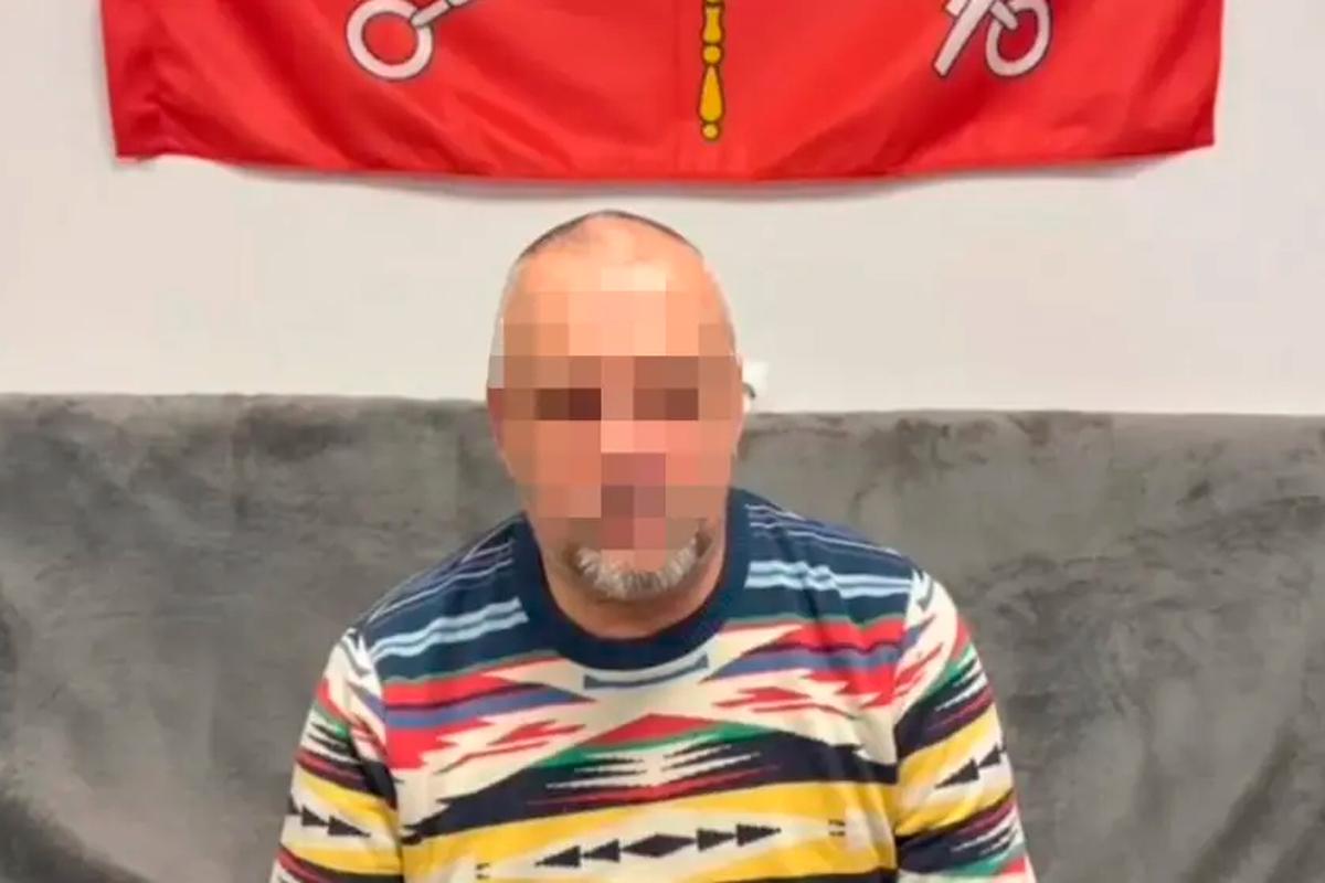 В Петербурге мужчина помогал украинским мошенникам обманывать россиян