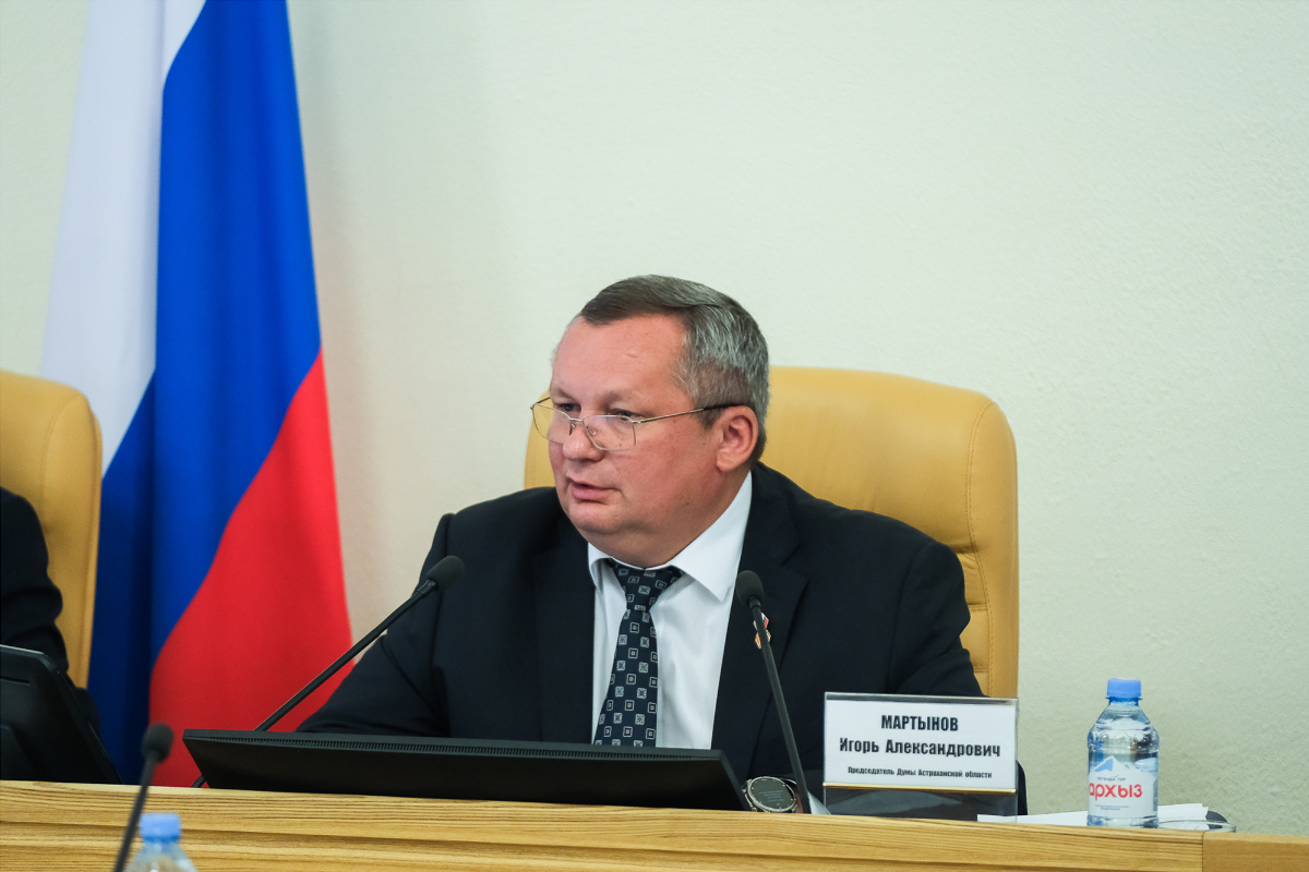 Дума Астраханской области направила в Госдуму законопроект об изменении Налогового кодекса России