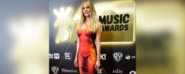 Глюкоза взбудоражила всех на «ЖАРА Music Awards» в платье с эффектом обнаженного тела