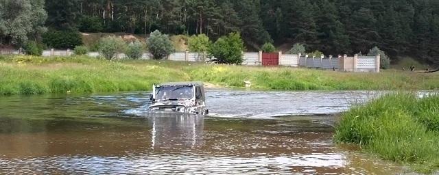 В Ольском районе в затонувшем УАЗе обнаружили троих погибших