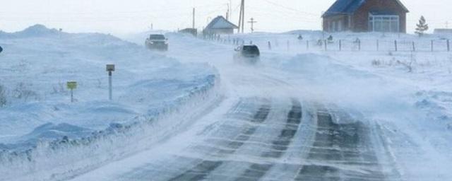 В Орске введен режим повышенной готовности из-за снегопадов