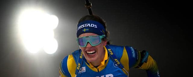 Шведка Эберг выиграла спринт на этапе КМ по биатлону в Рупольдинге