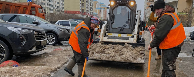 В г.о. Красногорск 1300 дворников продолжают убирать снег и наледь