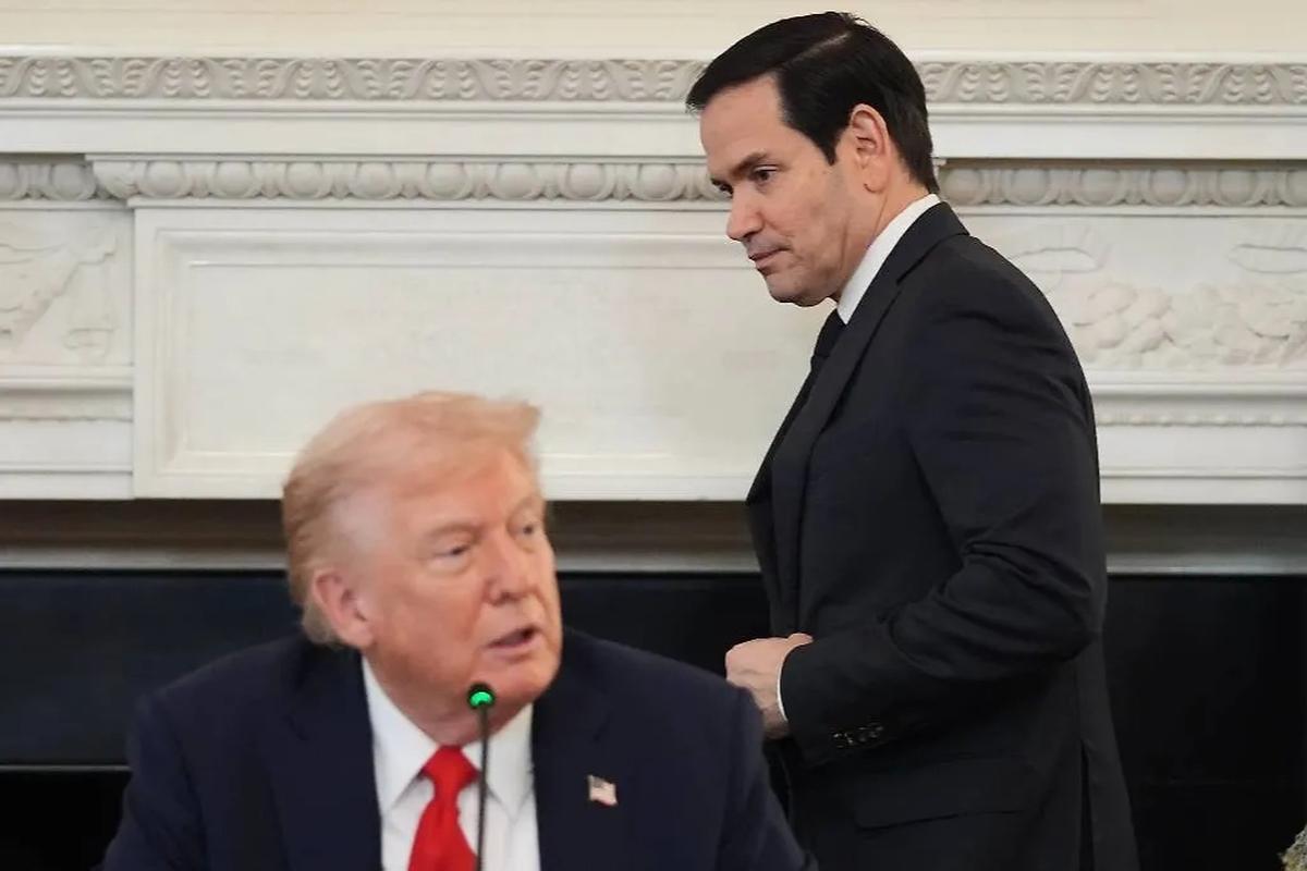 Стало известно, кто подтолкнул Трампа к санкциям против России