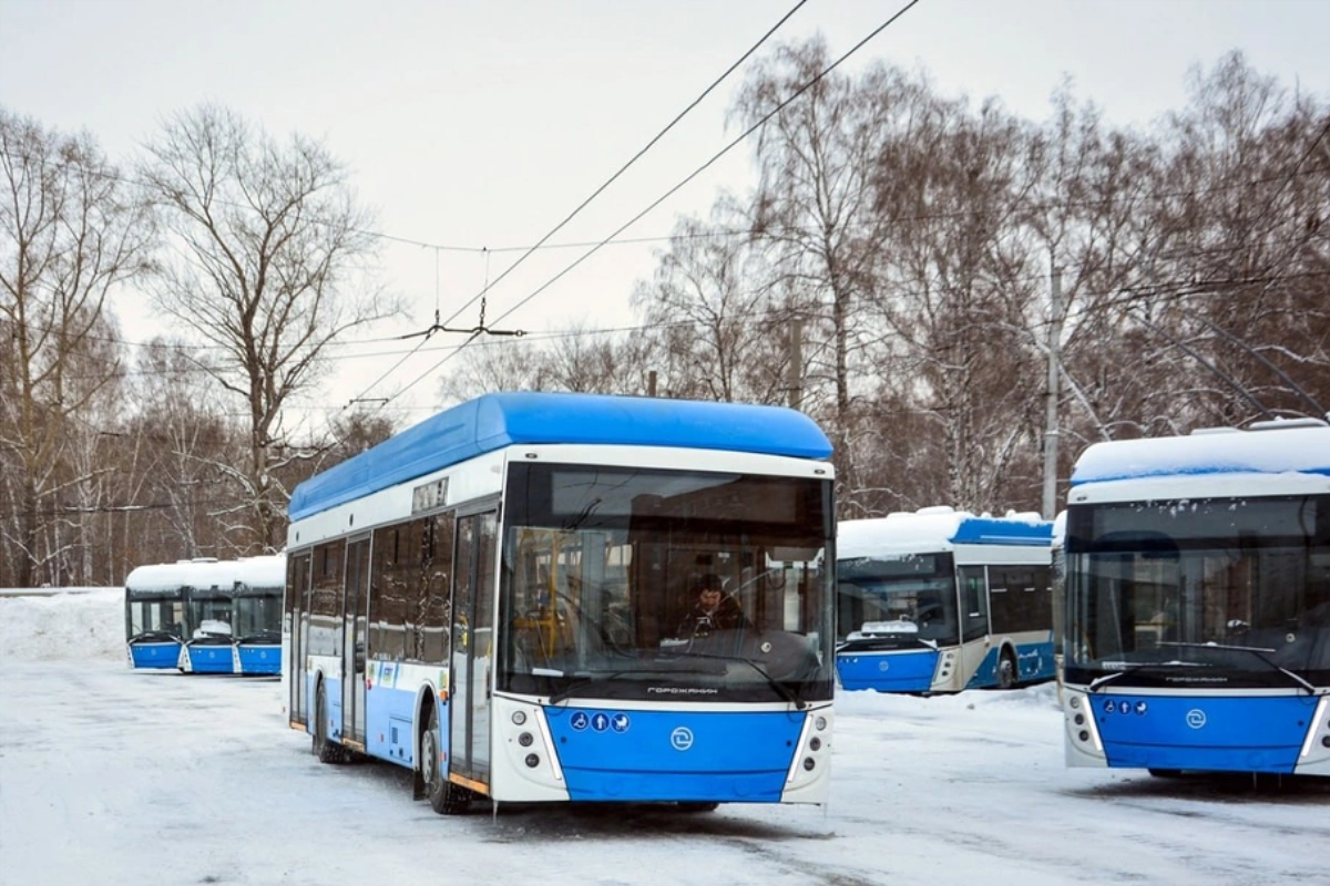 Новосибирск к марту получит 120 новых троллейбусов и 10 трамваев