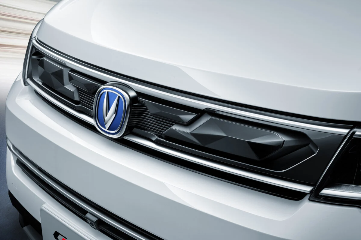 Китайский бренд Changan отказался от сборки в России