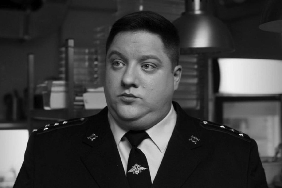 Прощай, Мухич! Не стало «полицейского с Рублевки» Романа Попова. Что он успел оставить зрителям?